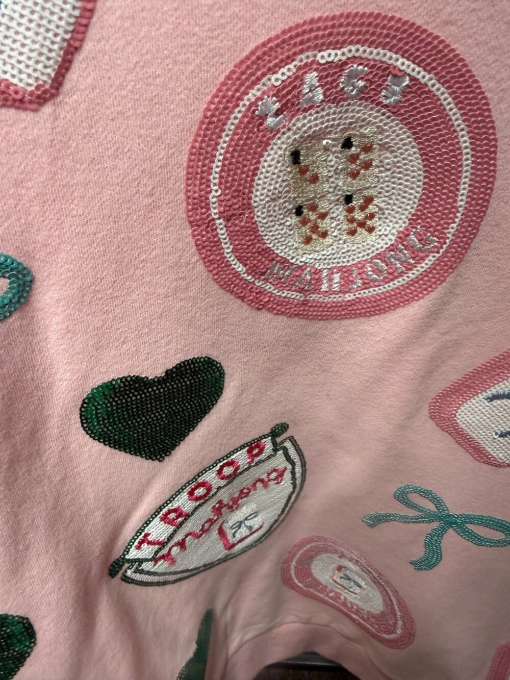 Queen of Sparkles Mahjong sweatshirt size small - Picture 2 of 3